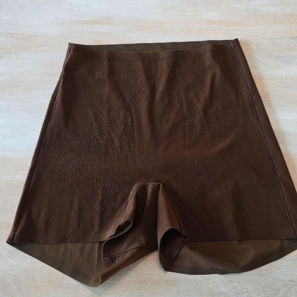 NWOT SKIMS POWER MESH Shapewear XXS